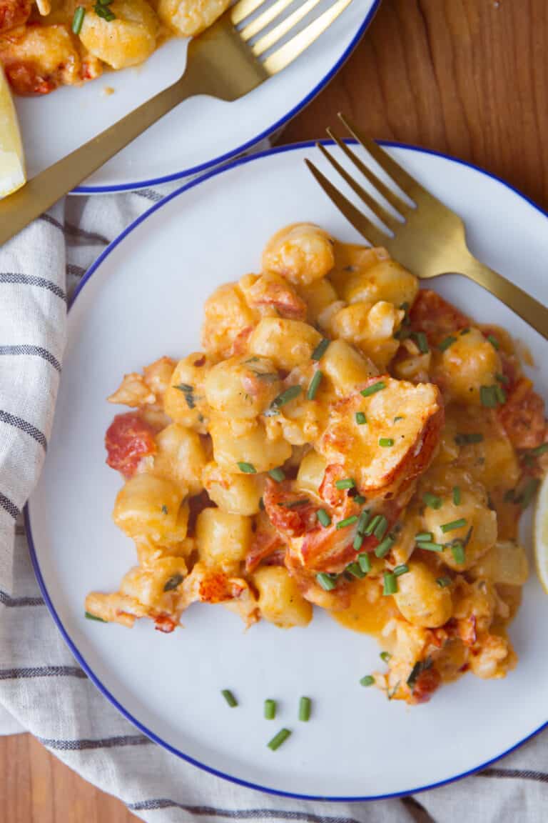 How to Make Lobster Gnocchi with Tomato Cream Sauce Seasoned and Salted