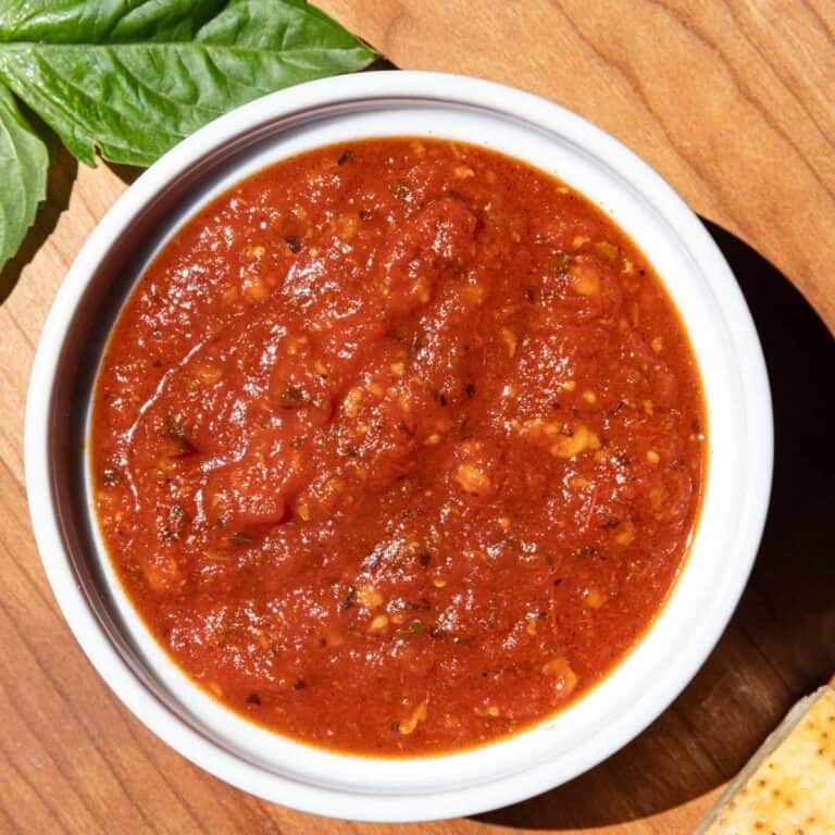 red marinara sauce
