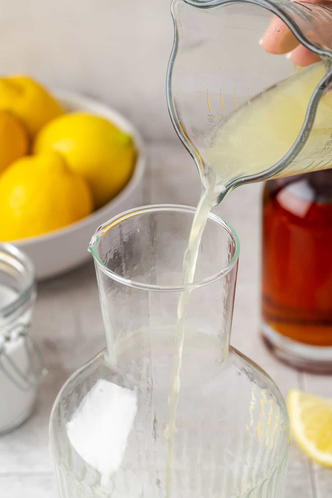 John Daly Drink Recipe (Spiked Arnold Palmer Cocktail) Seasoned and