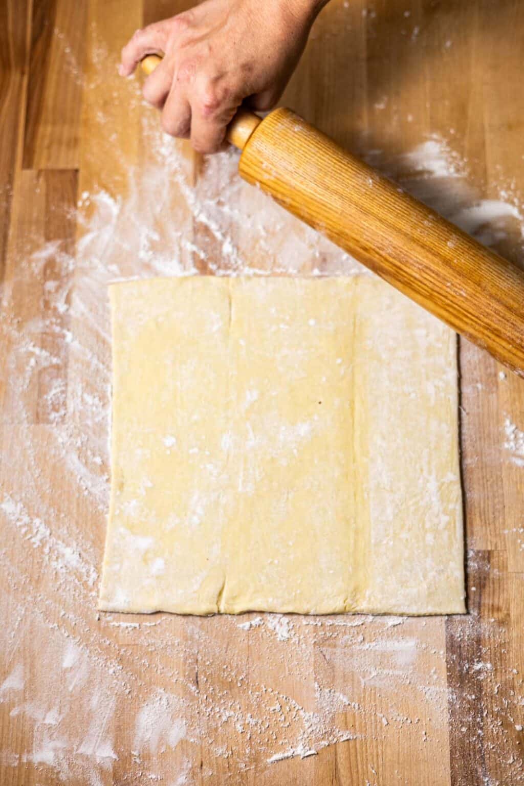 MINI SAUSAGE ROLLS RECIPE visual data 3